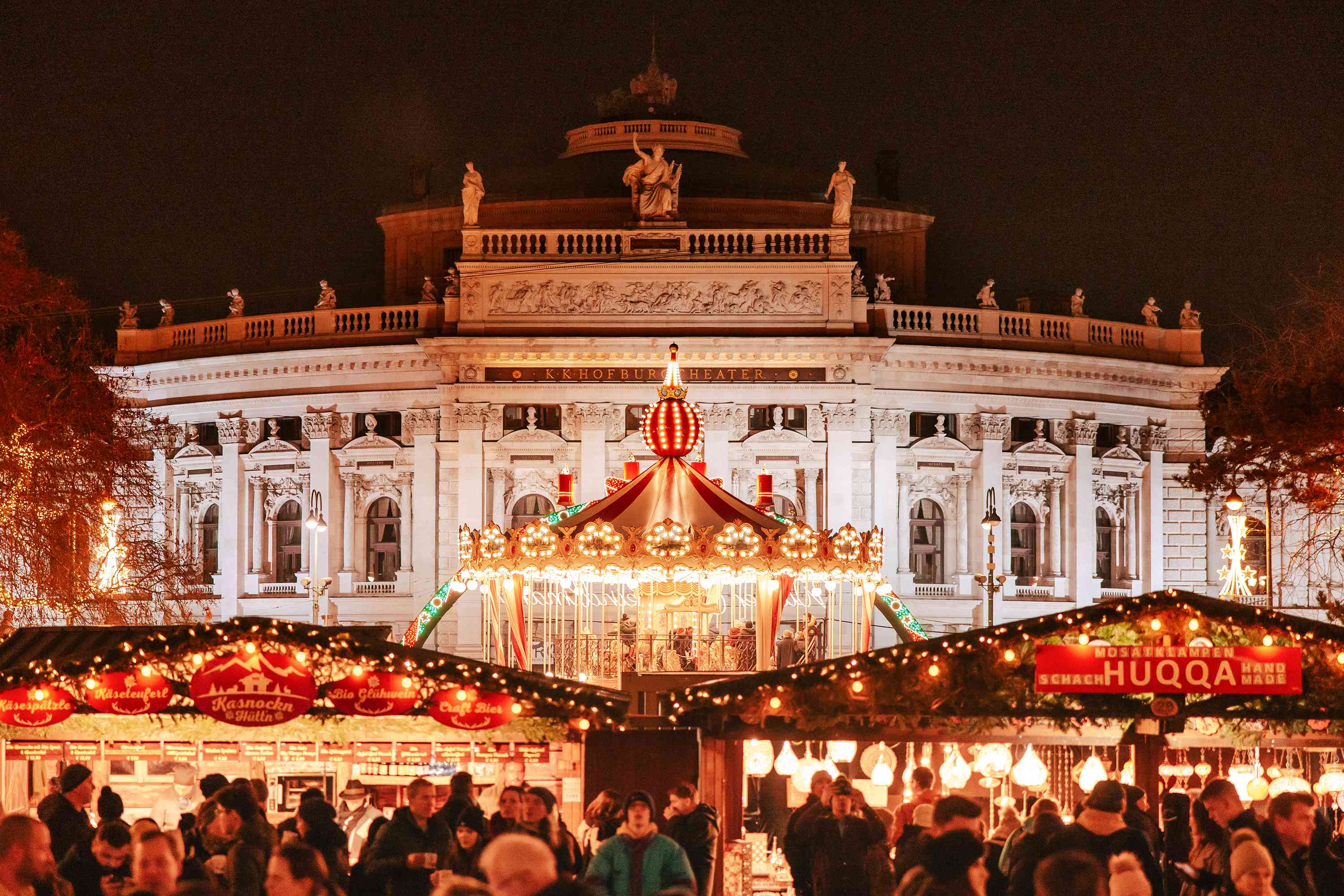 Vienna Christmas Markets, Austria by Paul Bauer/WienTourismus